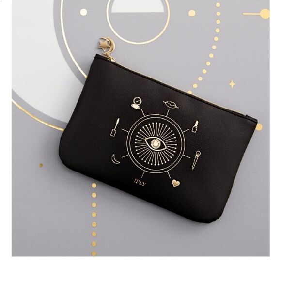 Mac POWDER KISS SOFT MATTE EYE SHADOW 1.5 G / .05 OZ. New in the box Ipsy bag - Picture 3 of 14